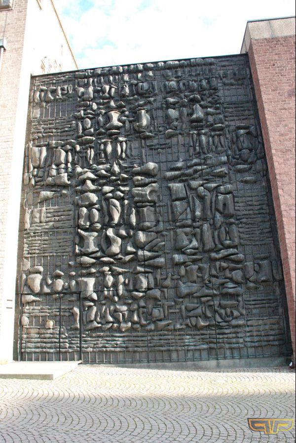 ����� ���