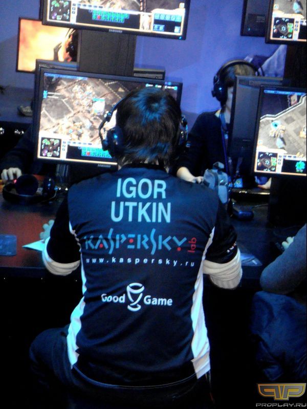 Bruce ��������� StarCraft II